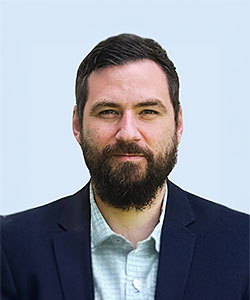 Faculty Member Daniel Pompa